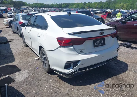 2021 Kia Forte Lxs из США, поврежденный, VIN 3KPF24AD5ME335197